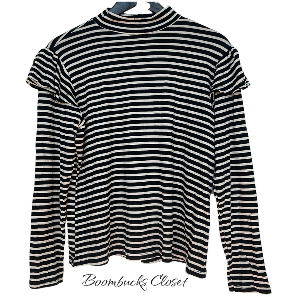 New with tag Ava James Long sleeves striped black & white large